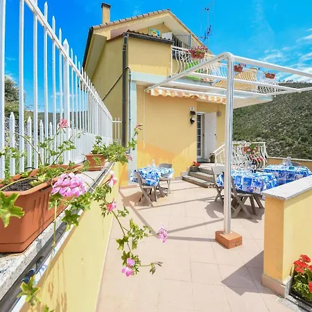 Why Not Jona? Bed & Breakfast *