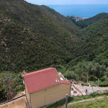 Why Not Jona? Bed & Breakfast Varazze